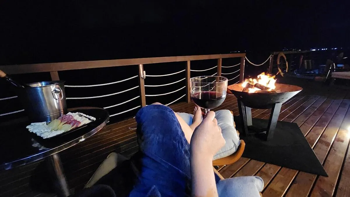 Sky House Summer Boat Hotel Florianopolis
