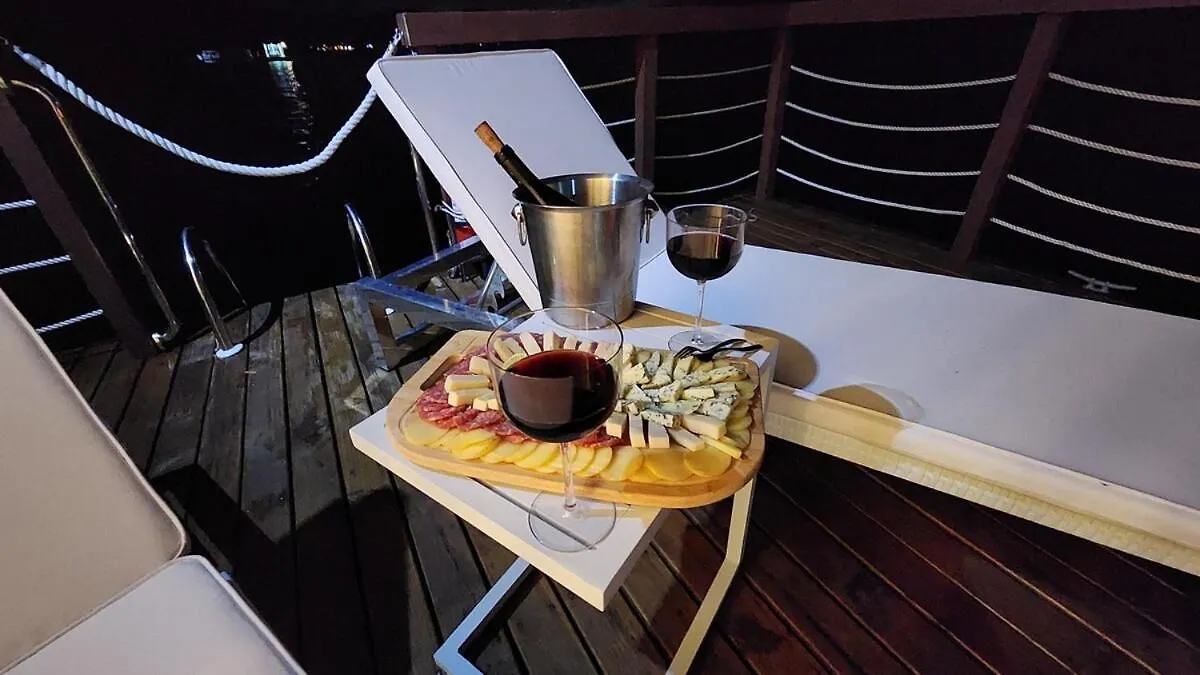 Botel Sky House Summer Boat Hotel Florianopolis Brazil