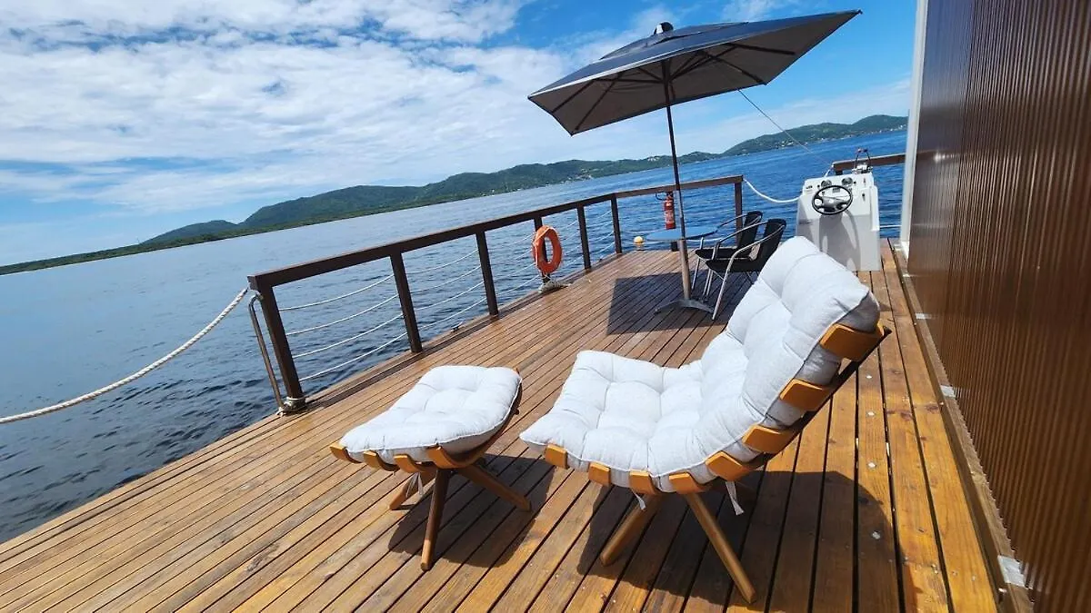 Sky House Summer Boat Hotel Florianopolis Brazil