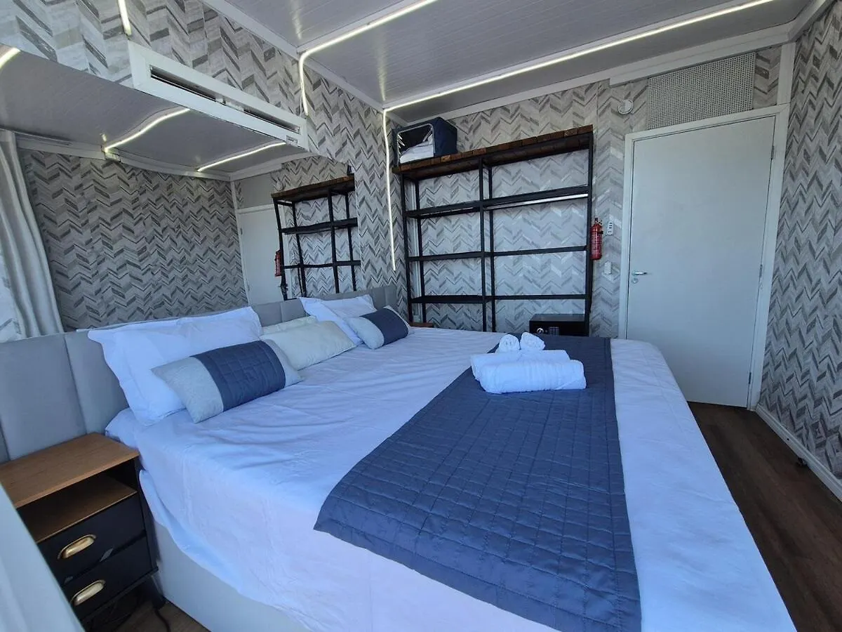 Botel Sky House Summer Boat Hotel Florianopolis