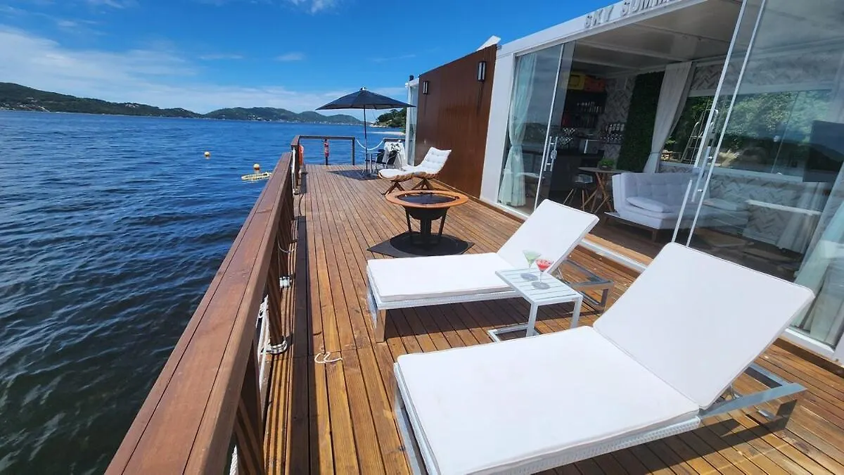 Sky House Summer Boat Hotel Florianopolis Botel