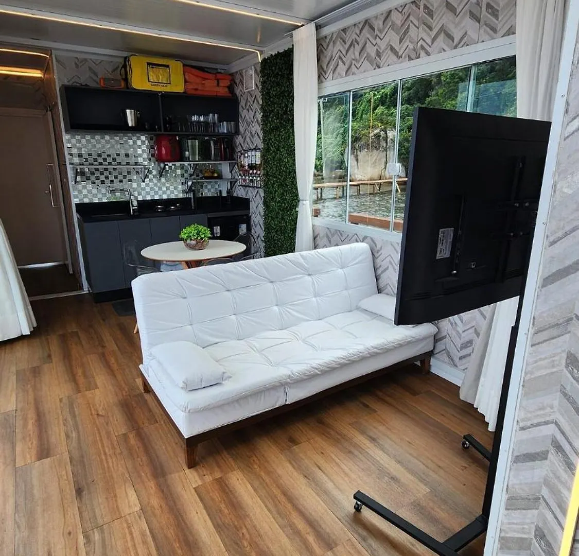 Sky House Summer Boat Hotel Florianopolis